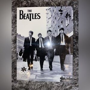 Beatles 1000 piece puzzle by Aquarius, New in Box!